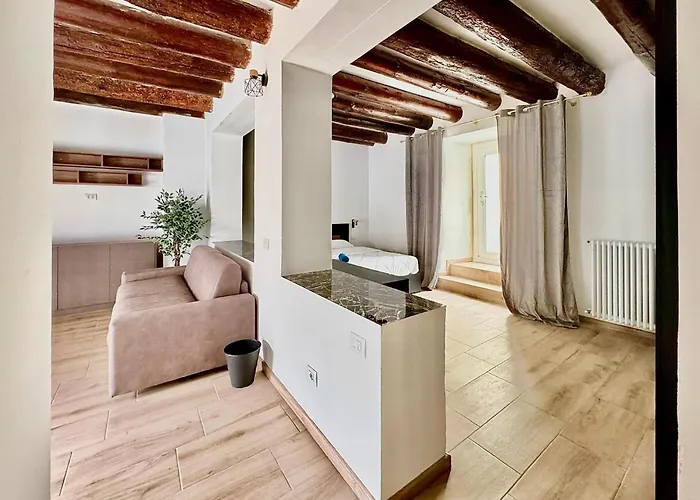 Junior In Centro Bergamo